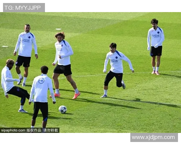 20岁足球明星崛起之路揭秘如何在绿茵场上书写传奇人生