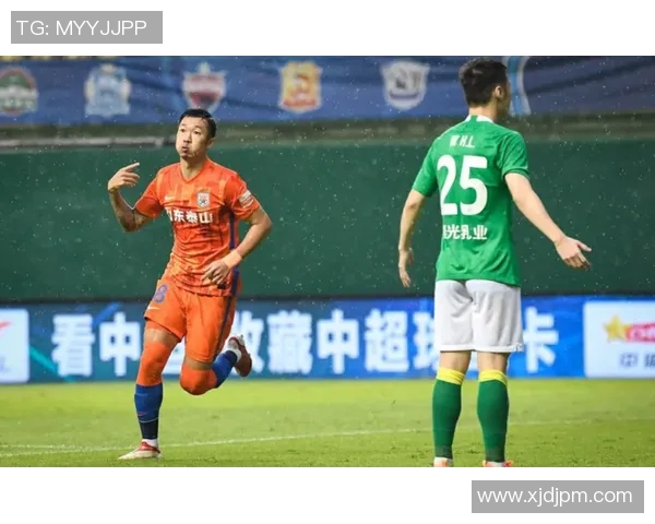 上海排球队以74分领跑邀请赛积分榜展现强劲实力 上海排球队以74分领跑邀请赛积分榜展现强劲实力