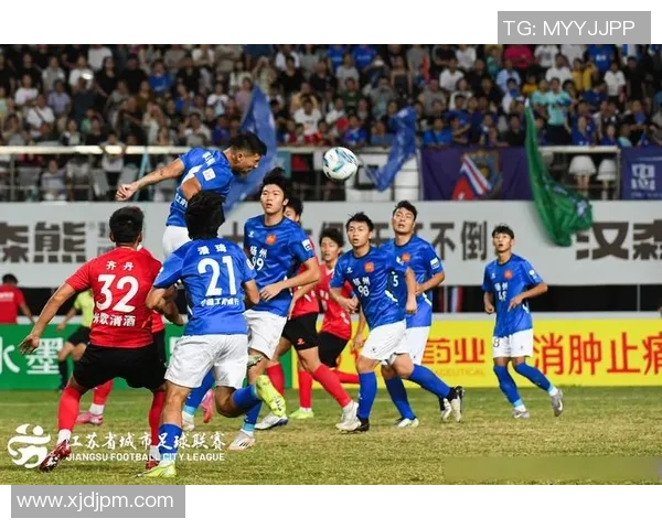 成都足球队的奋斗历程与冠军赛荣耀背后的故事解析