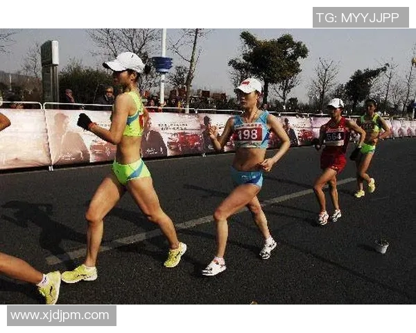 时速达到198公里的足球明星背后的训练秘密与成就分享