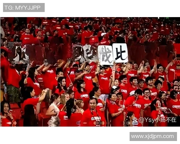 武汉足球新篇章崛起热血球迷齐聚助力球队奋勇争先 武汉足球新篇章崛起热血球迷齐聚助力球队奋勇争先